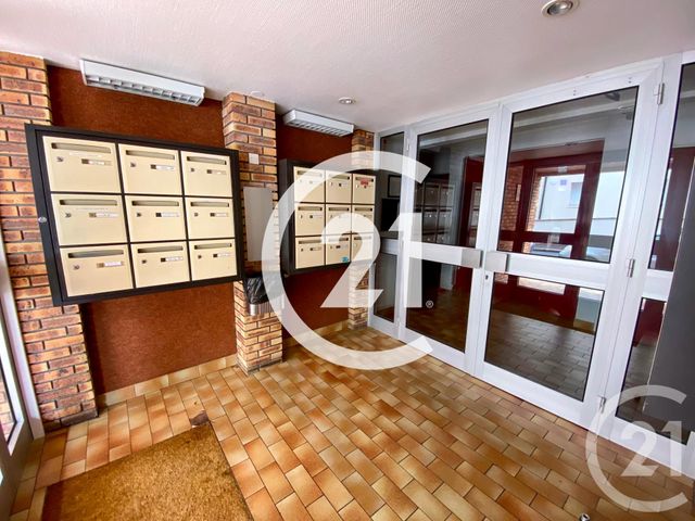 Appartement F3 &agrave; louer - 3 pi&egrave;ces - 62,78 m2 - Caen - 14 - BASSE-NORMANDIE