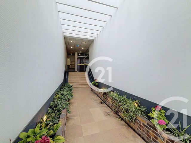 Appartement F2 &agrave; louer - 2 pi&egrave;ces - 43,33 m2 - Caen - 14 - BASSE-NORMANDIE