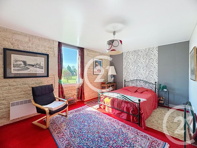 Afficher la photo en grand Maison à vendre - 8 pièces - 265 m2 - Thue Et Mue - 14 - BASSE-NORMANDIE