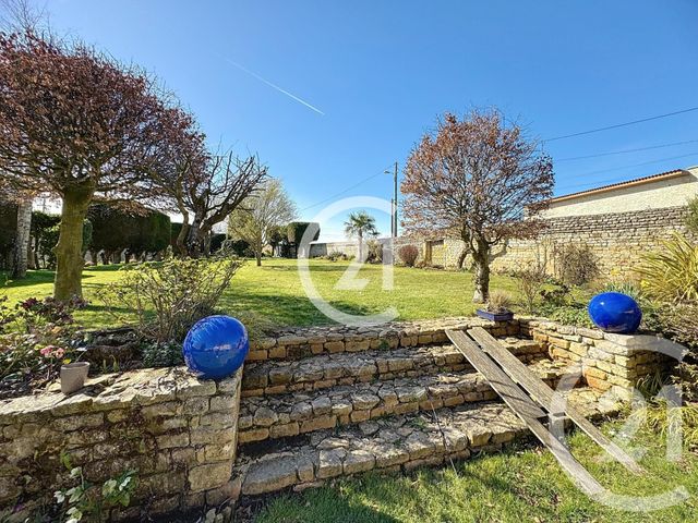 Afficher la photo en grand Maison à vendre - 8 pièces - 265 m2 - Thue Et Mue - 14 - BASSE-NORMANDIE