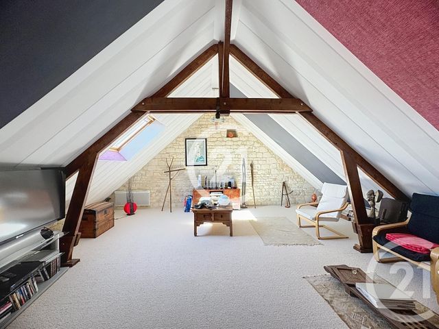 Afficher la photo en grand Maison à vendre - 8 pièces - 265 m2 - Thue Et Mue - 14 - BASSE-NORMANDIE