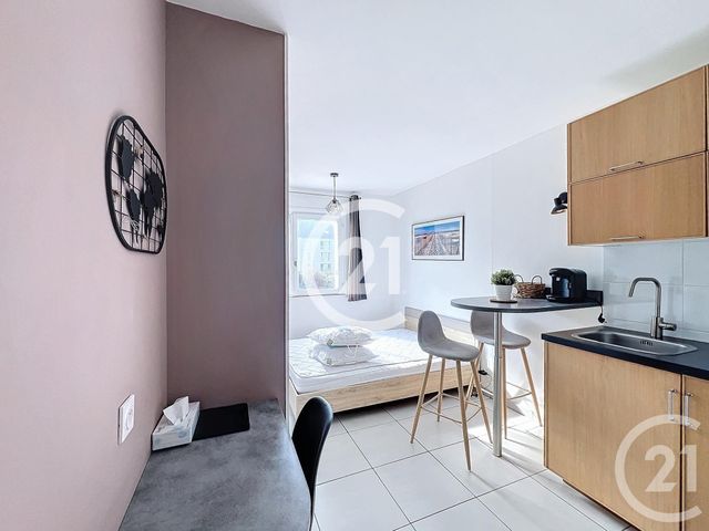 Appartement Studio à louer - 1 pièce - 15 m2 - Caen - 14 - BASSE-NORMANDIE