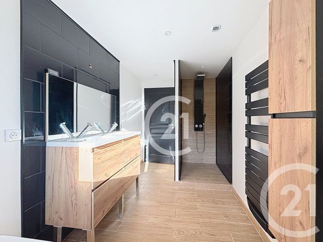 Maison à vendre - 5 pièces - 105 m2 - Herouville St Clair - 14 - BASSE-NORMANDIE