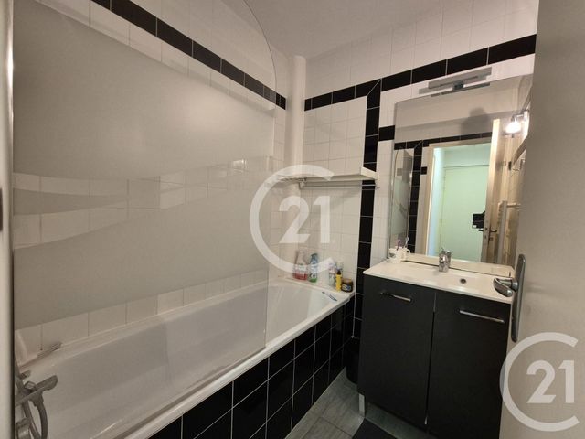 Appartement Studio &agrave; louer - 1 pi&egrave;ce - 19 m2 - Caen - 14 - BASSE-NORMANDIE