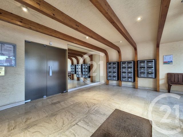 Appartement Studio &agrave; louer - 1 pi&egrave;ce - 19 m2 - Caen - 14 - BASSE-NORMANDIE