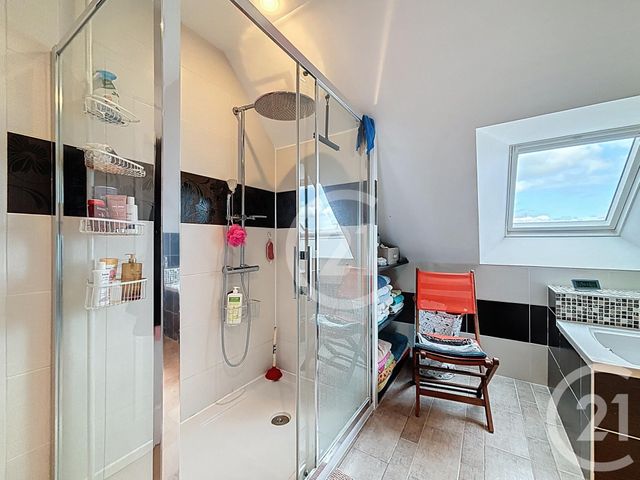 Afficher la photo en grand Maison à vendre - 6 pièces - 190 m2 - Amfreville - 14 - BASSE-NORMANDIE