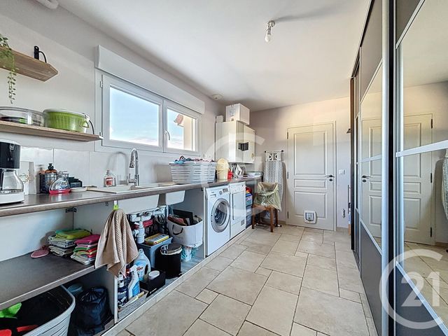 Afficher la photo en grand Maison à vendre - 6 pièces - 190 m2 - Amfreville - 14 - BASSE-NORMANDIE