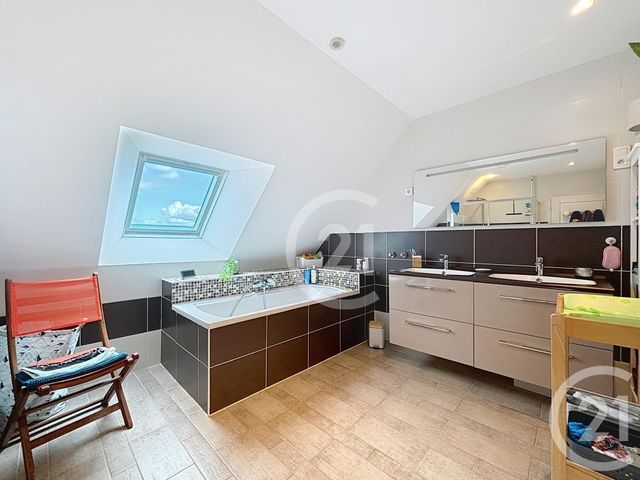 Afficher la photo en grand Maison à vendre - 6 pièces - 190 m2 - Amfreville - 14 - BASSE-NORMANDIE