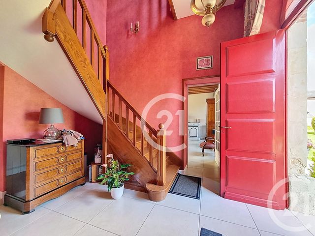 Afficher la photo en grand Maison à vendre - 8 pièces - 250 m2 - Fontenay Le Pesnel - 14 - BASSE-NORMANDIE