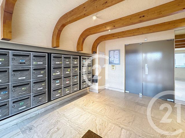 Appartement F1 à louer - 1 pièce - 26 m2 - Caen - 14 - BASSE-NORMANDIE