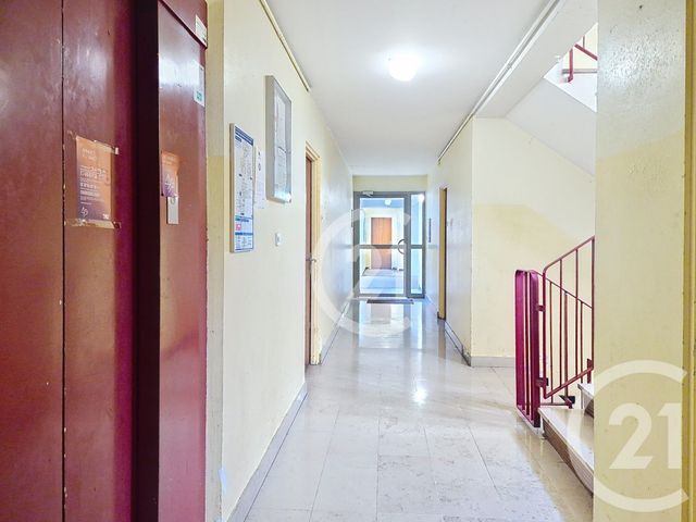 Afficher la photo en grand Appartement F2 à vendre - 2 pièces - 49,85 m2 - Herouville St Clair - 14 - BASSE-NORMANDIE