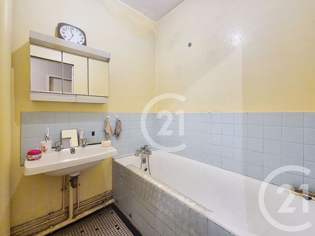 Afficher la photo en grand Appartement F2 à vendre - 2 pièces - 49,85 m2 - Herouville St Clair - 14 - BASSE-NORMANDIE