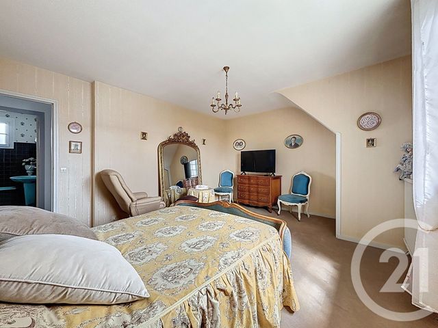 Maison à vendre - 7 pièces - 140,12 m2 - Cormelles Le Royal - 14 - BASSE-NORMANDIE