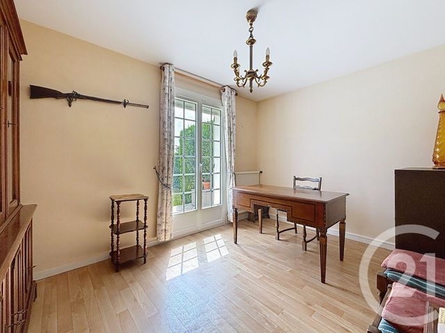 Maison à vendre - 7 pièces - 140,12 m2 - Cormelles Le Royal - 14 - BASSE-NORMANDIE