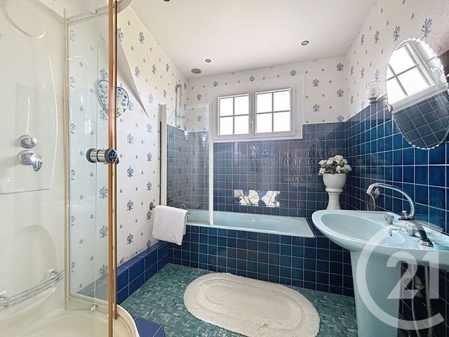 Maison à vendre - 7 pièces - 140,12 m2 - Cormelles Le Royal - 14 - BASSE-NORMANDIE