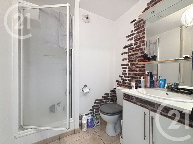 Afficher la photo en grand Appartement F2 à vendre - 2 pièces - 38,84 m2 - Caen - 14 - BASSE-NORMANDIE
