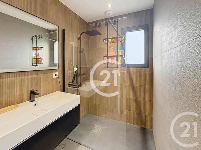 Maison à vendre - 6 pièces - 165,56 m2 - Cormelles Le Royal - 14 - BASSE-NORMANDIE