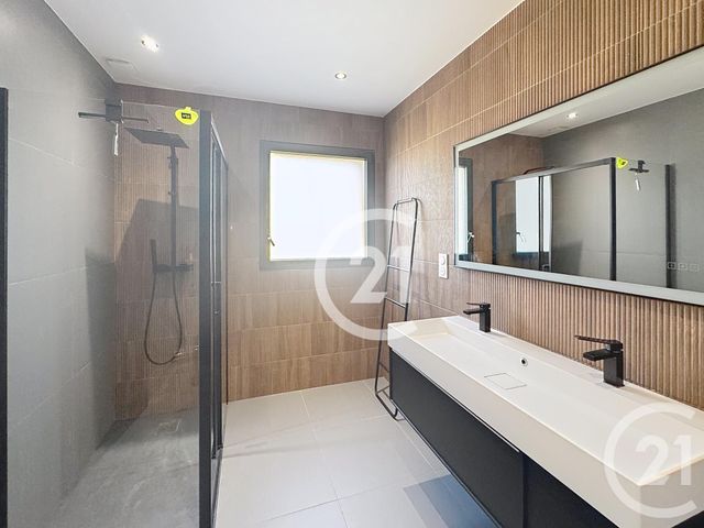 Maison à vendre - 6 pièces - 165,56 m2 - Cormelles Le Royal - 14 - BASSE-NORMANDIE