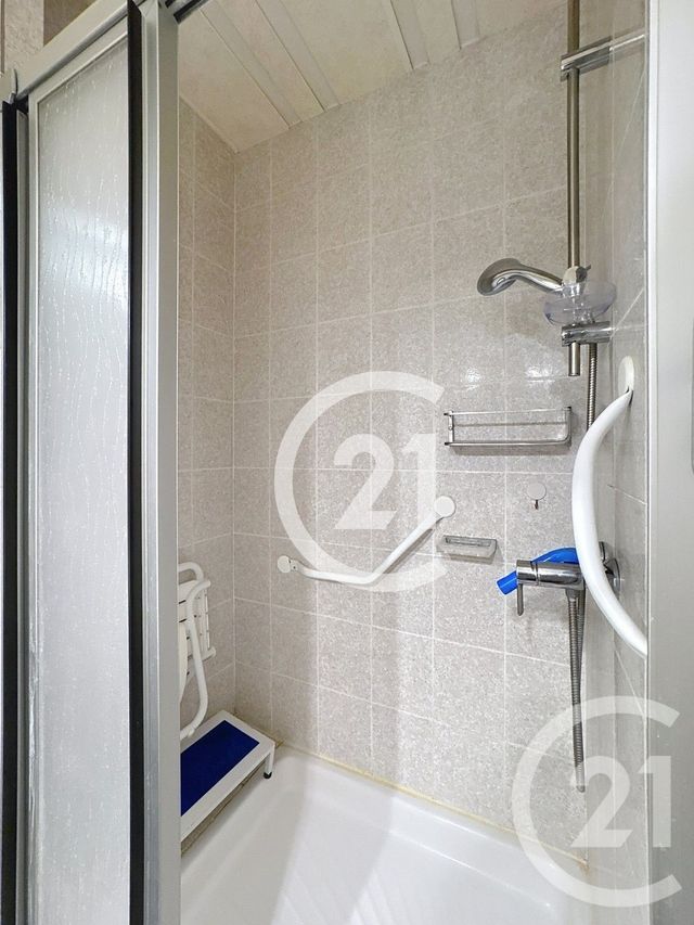 Appartement F3 &agrave; louer - 3 pi&egrave;ces - 85 m2 - Caen - 14 - BASSE-NORMANDIE