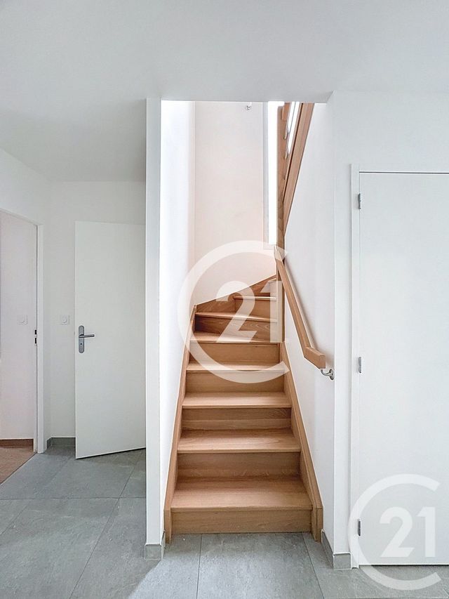 Maison &agrave; louer - 6 pi&egrave;ces - 127,24 m2 - Blainville Sur Orne - 14 - BASSE-NORMANDIE