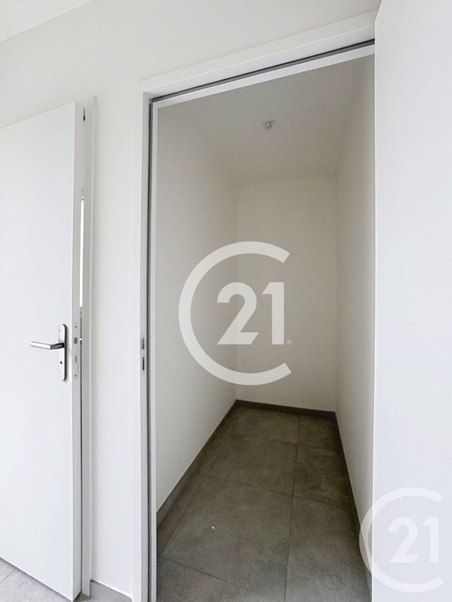 Maison &agrave; louer - 5 pi&egrave;ces - 106,68 m2 - Blainville Sur Orne - 14 - BASSE-NORMANDIE