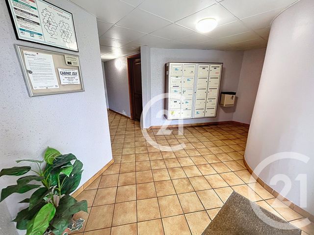 Appartement F3 &agrave; vendre - 3 pi&egrave;ces - 62,26 m2 - Herouville St Clair - 14 - BASSE-NORMANDIE