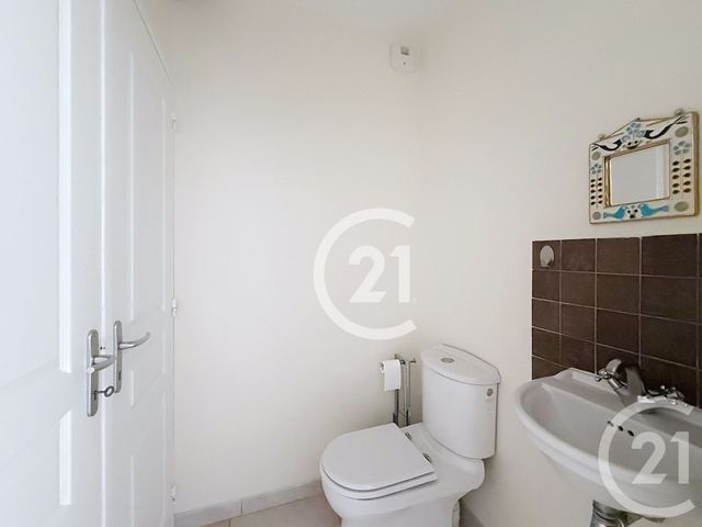 Maison &agrave; louer - 7 pi&egrave;ces - 198,21 m2 - Mathieu - 14 - BASSE-NORMANDIE