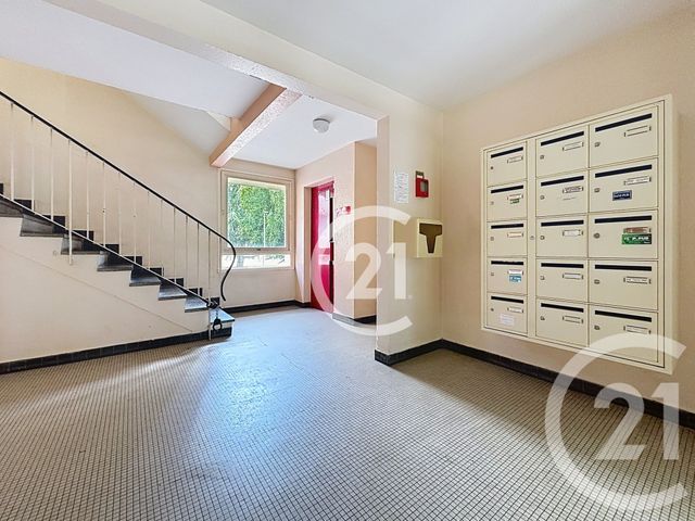 Appartement F2 &agrave; vendre - 2 pi&egrave;ces - 52,20 m2 - Herouville St Clair - 14 - BASSE-NORMANDIE