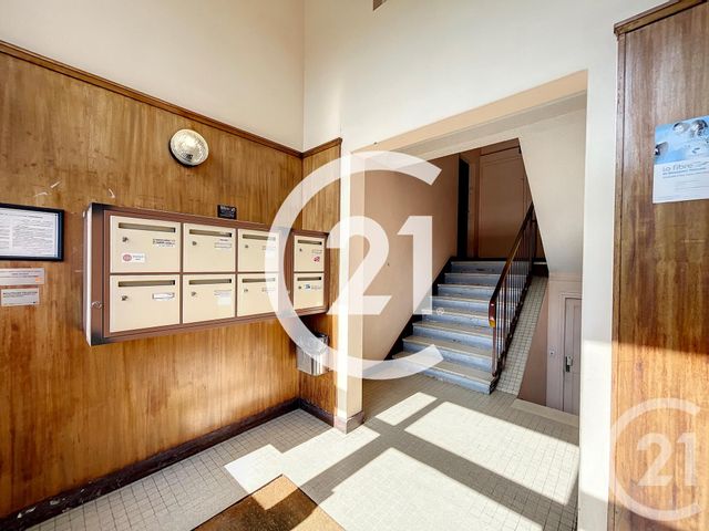 Appartement F2 &agrave; louer - 2 pi&egrave;ces - 43 m2 - Caen - 14 - BASSE-NORMANDIE