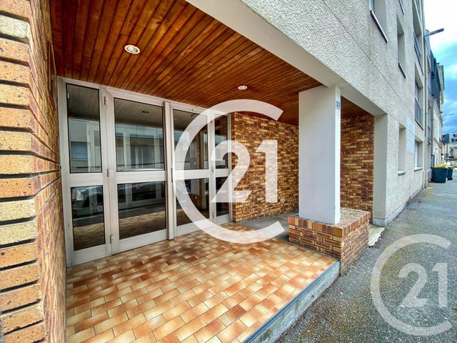 Appartement Studio &agrave; louer - 1 pi&egrave;ce - 29,73 m2 - Caen - 14 - BASSE-NORMANDIE